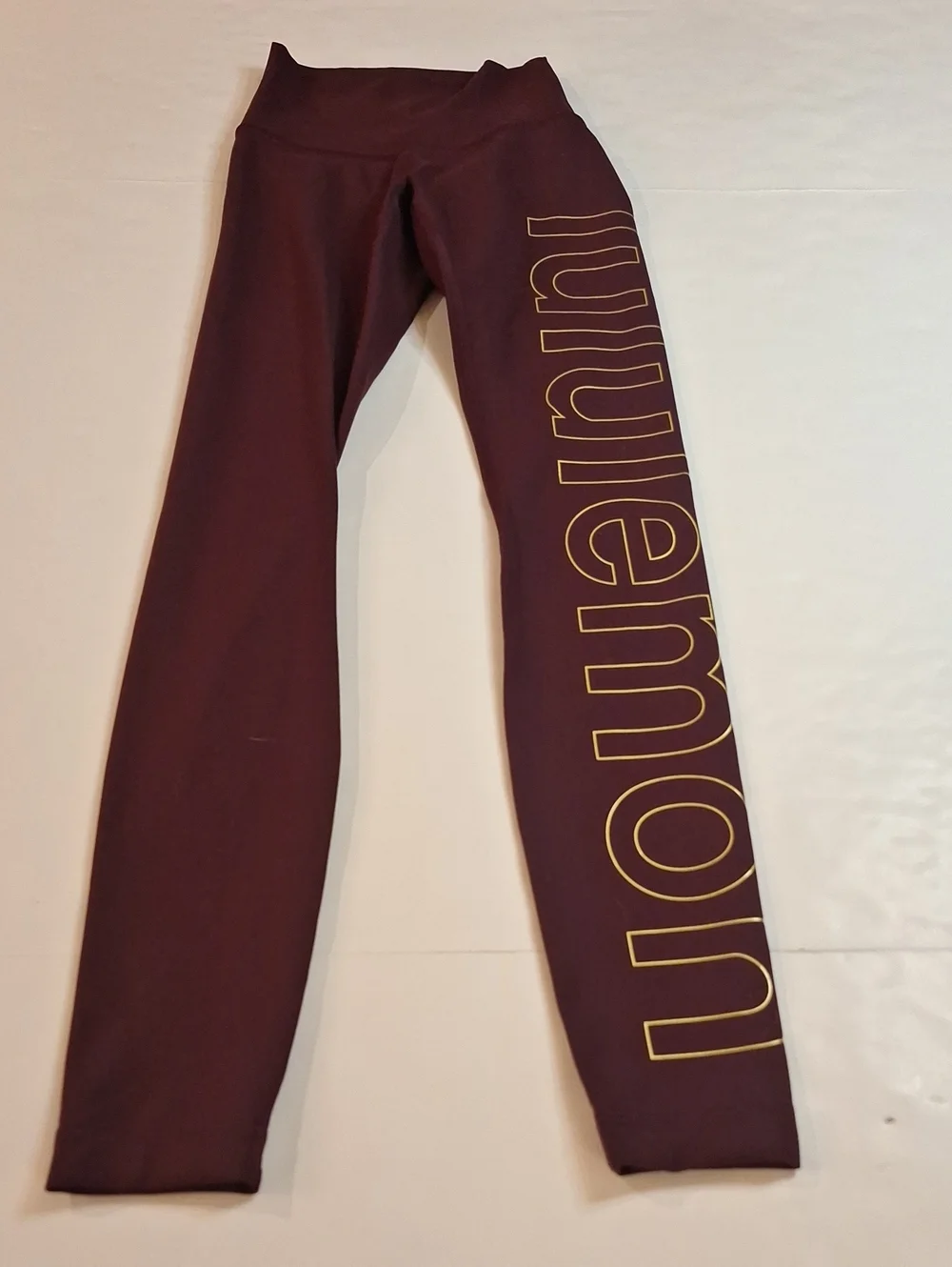 #771 Lululemon leggings size 0